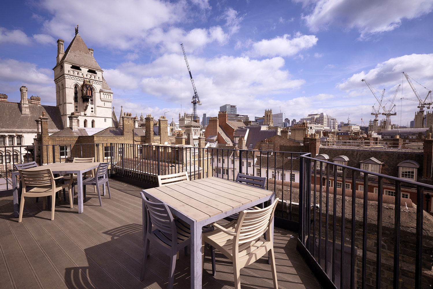 Terrace_Thanet House_1449_Online Modern offices based in Strand