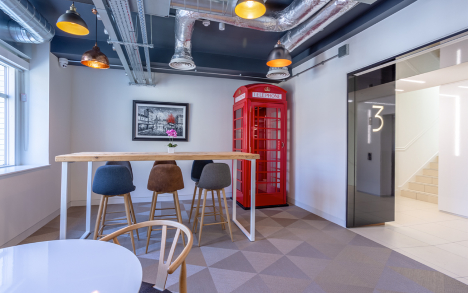 Modern offices based in Strand