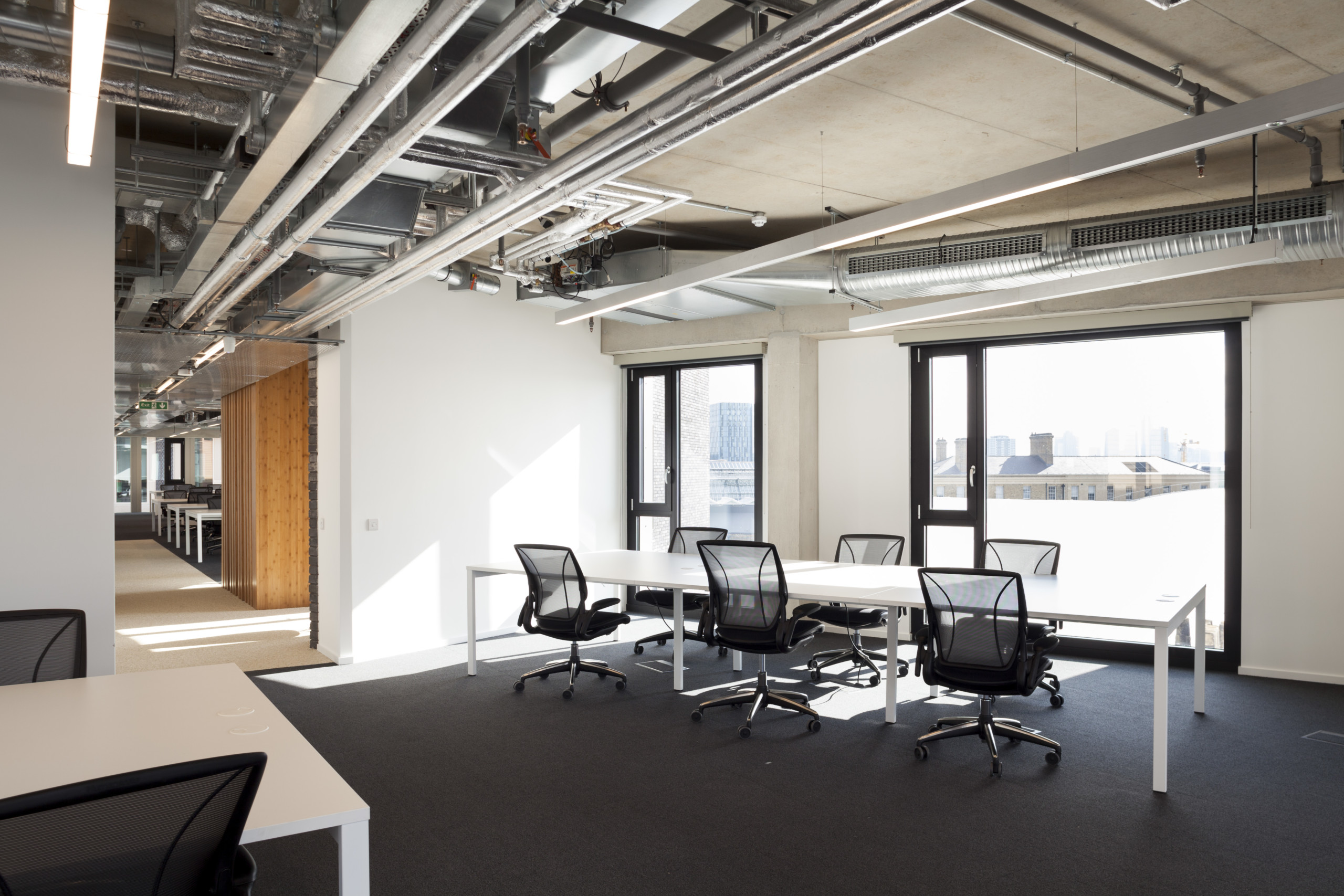 Offices opposite King's Cross Station! | Office Hunt | Impressive space