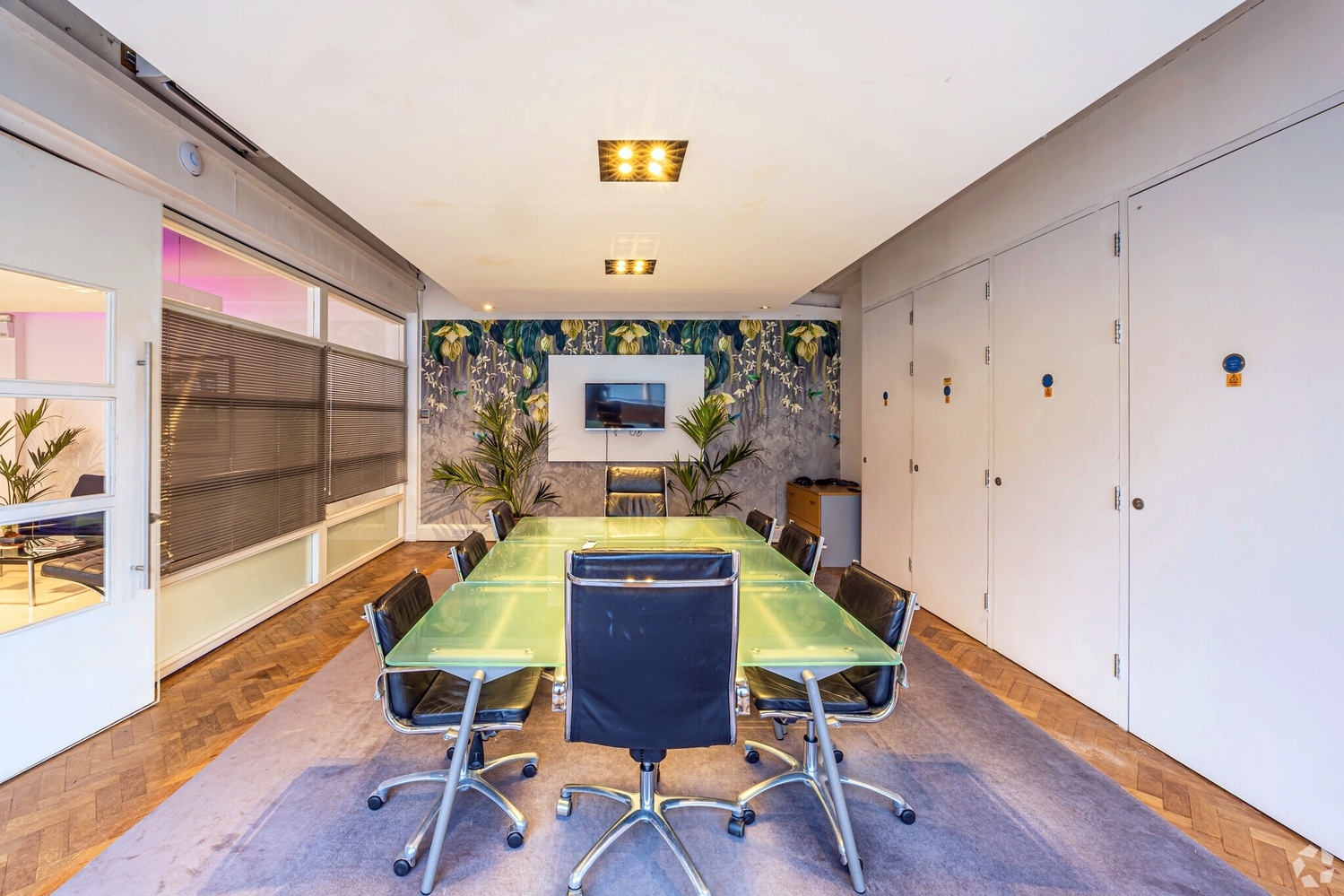 Small boardroom Office space at Matrix Studios,Parson Green
