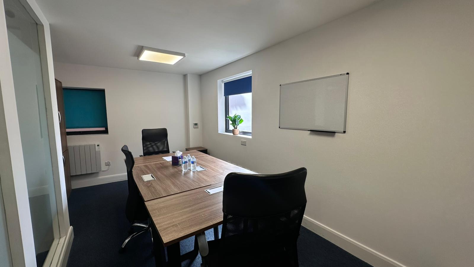 Office space in Harrow and Wealdstone Station