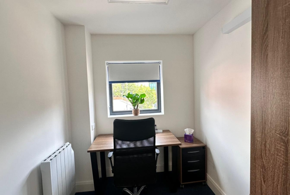 Office space in Harrow and Wealdstone Station
