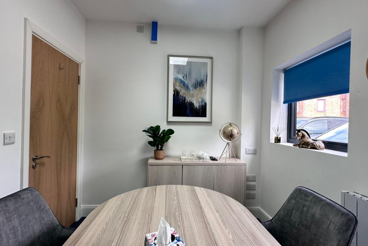 Office space in Harrow and Wealdstone Station