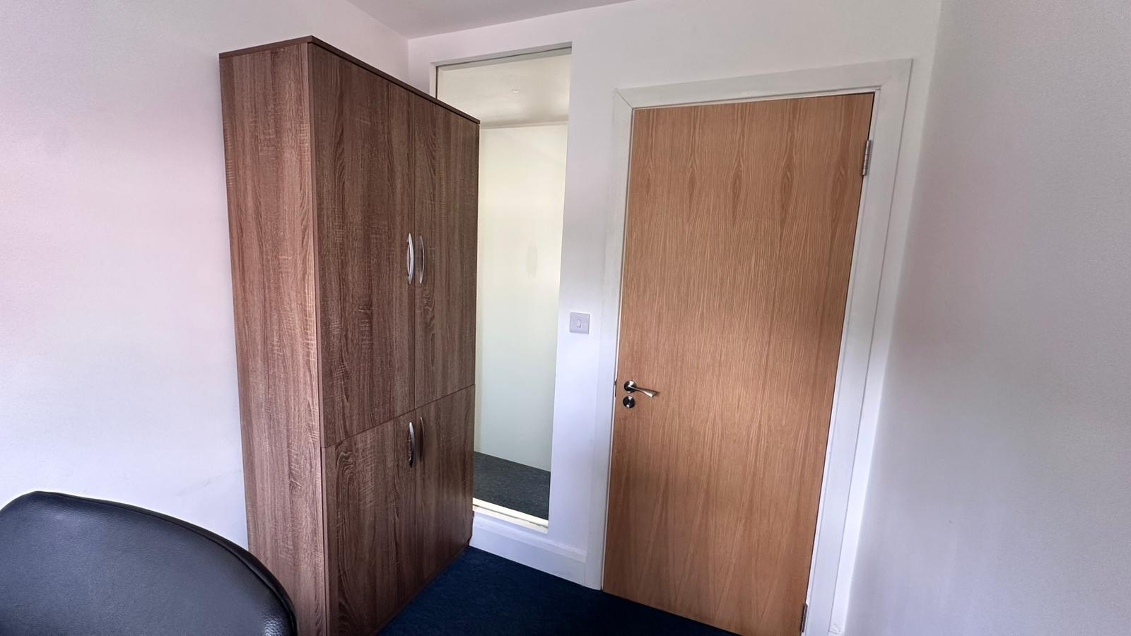 Office space in Harrow and Wealdstone Station
