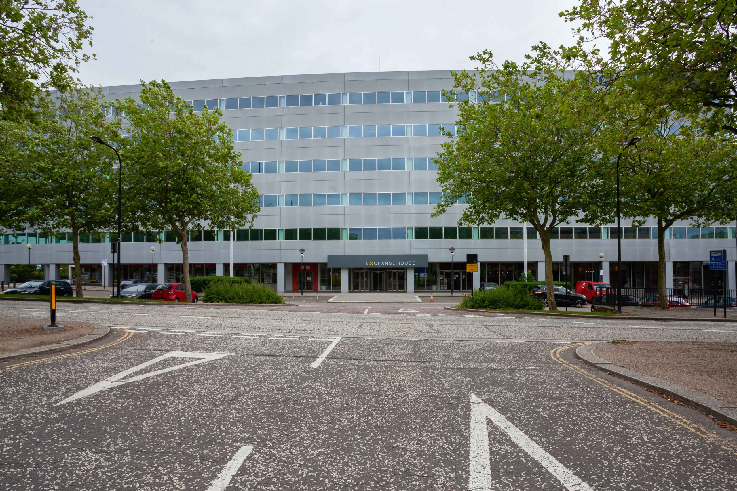 Office space in 100 Avebury Boulevard, Milton Keynes Office Hunt