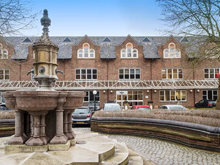 Office space in Fountain Court, St Albans