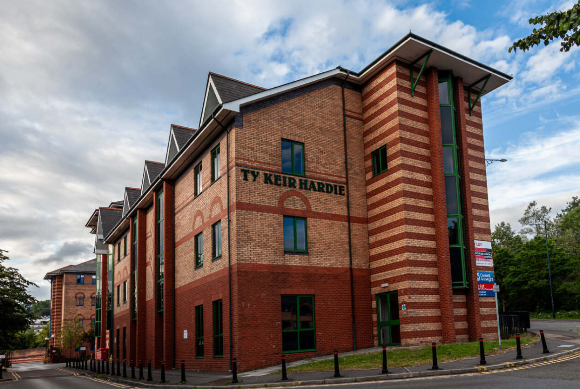 Office space in Merthyr Tydfil
