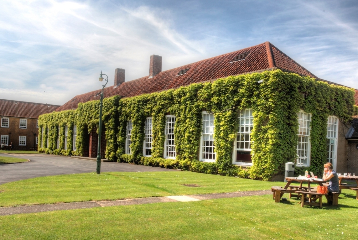 Offices available in Duxford