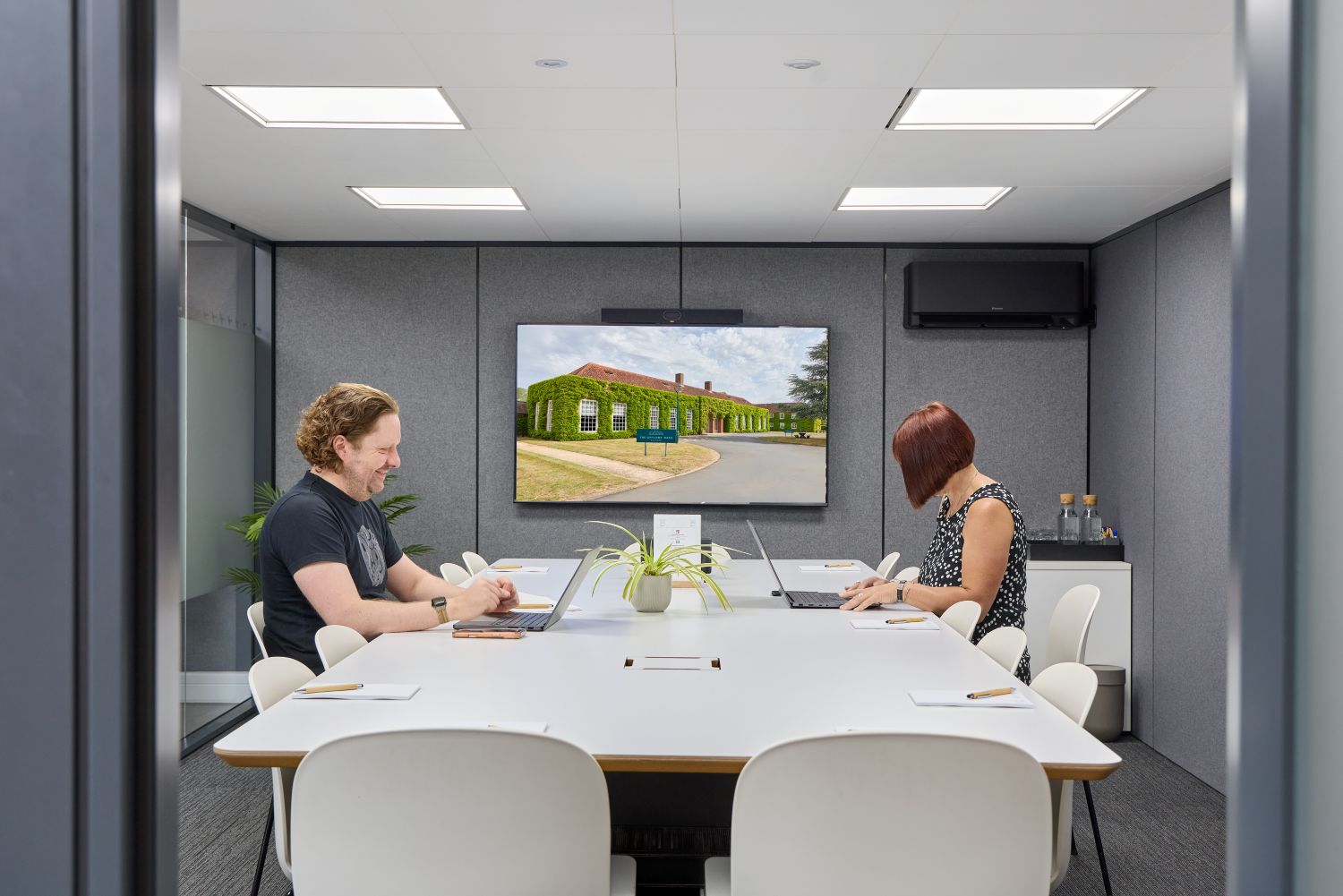 Officers Mess 2905260011 Offices available in Duxford