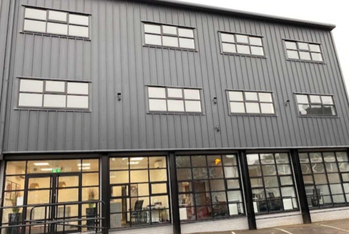 Fully Serviced Offices in central Harrow