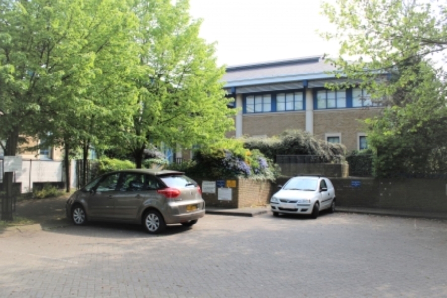 Offices in central Dartford