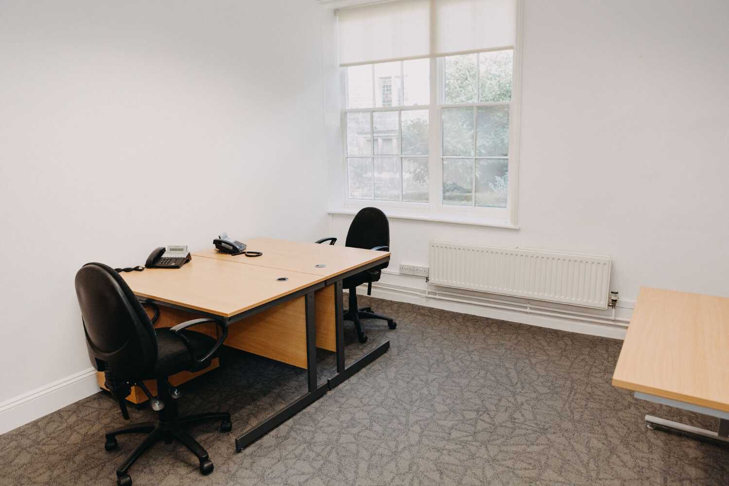 Office to let in Stamford