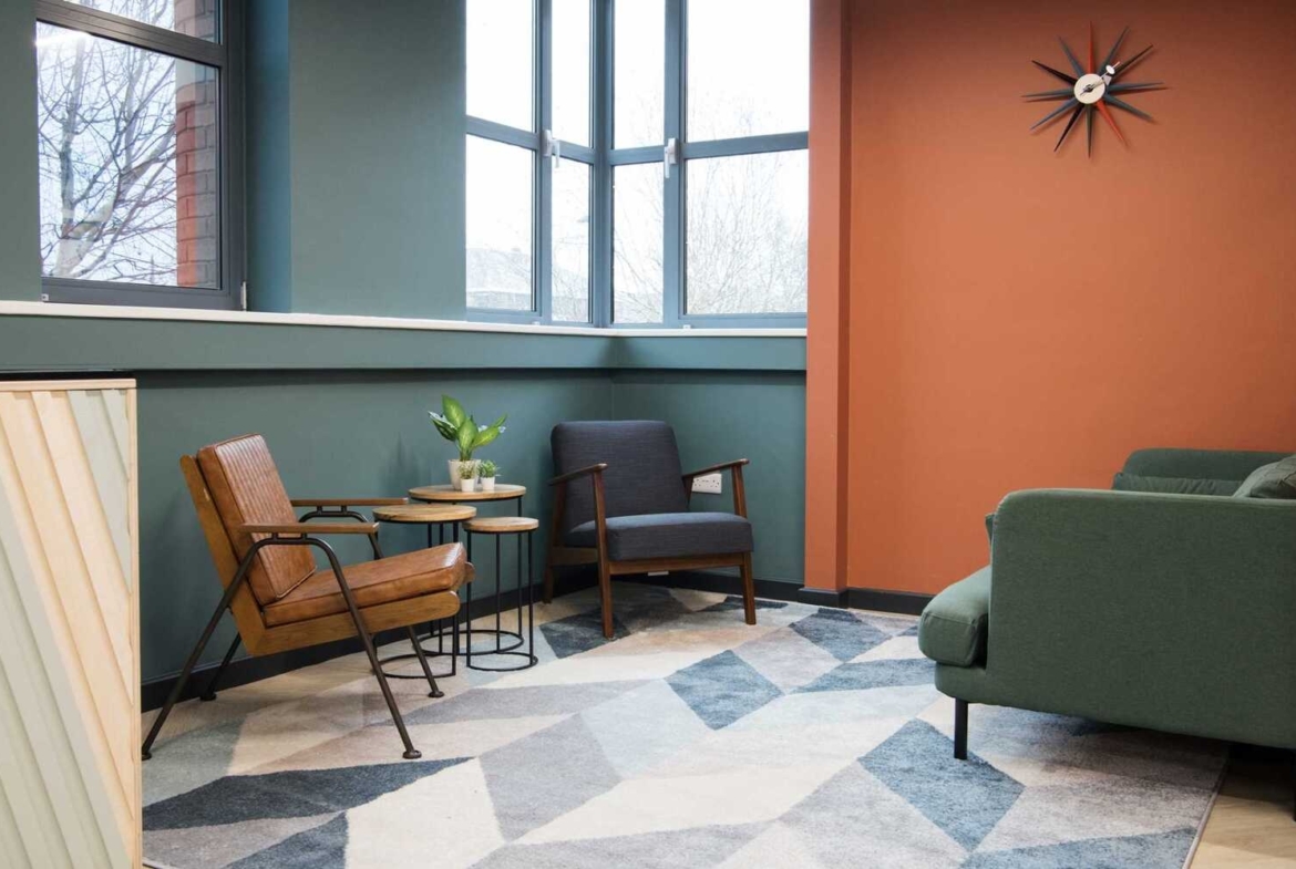 Offices to let at Richmond House,Leeds