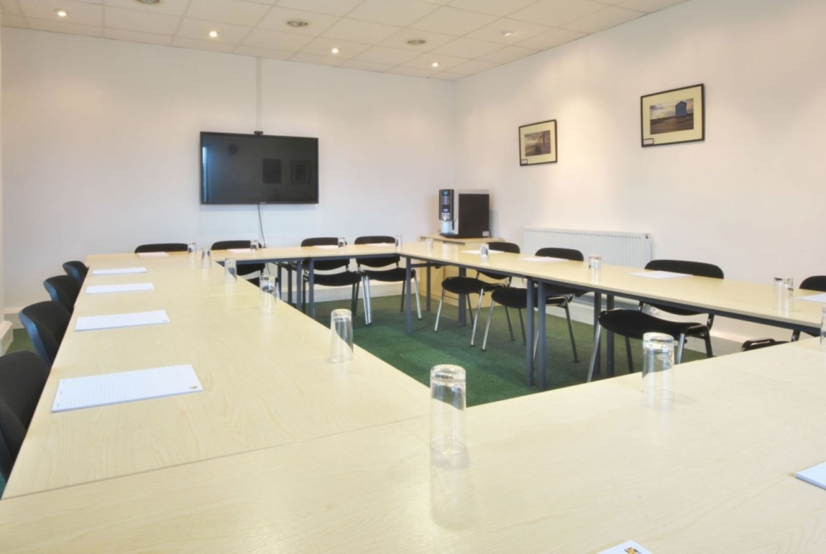 Offices to let in Leiston