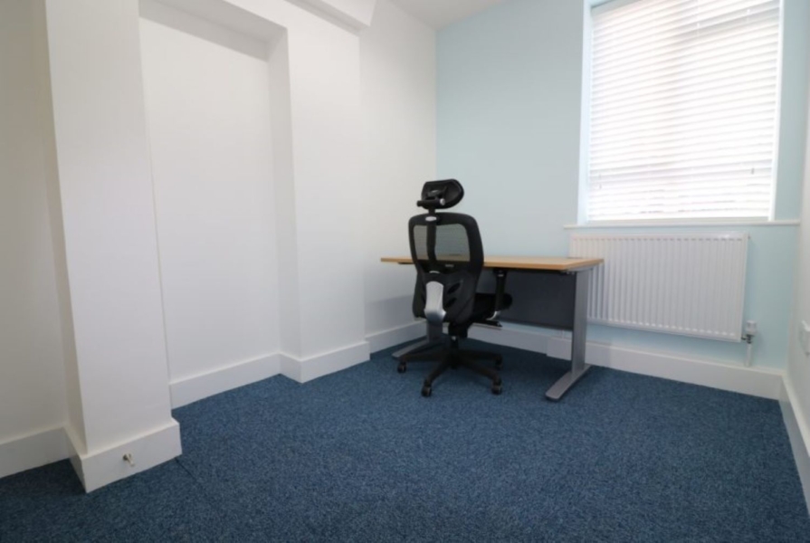 Serviced office in Loughton