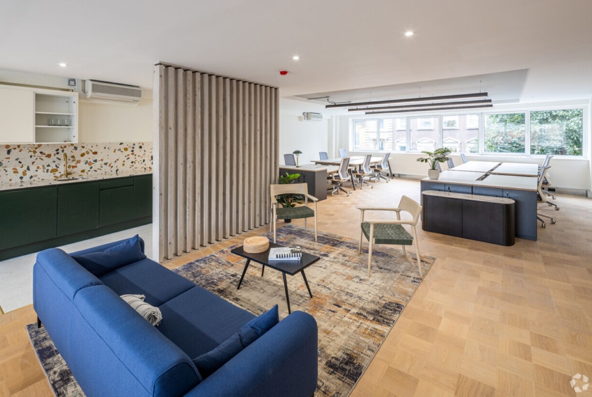 74-76 St John Street EC1M 4DT