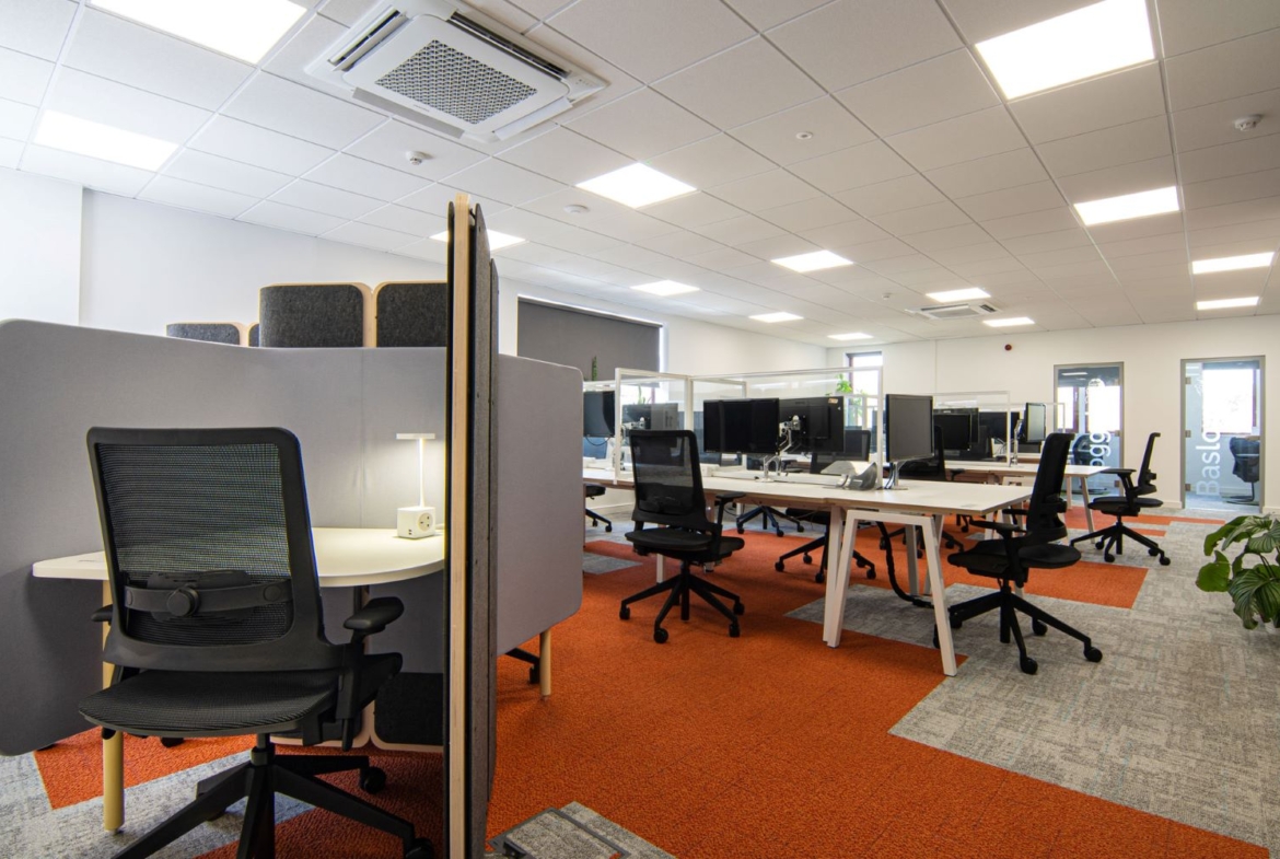 Flexible workspace in Chesterfield