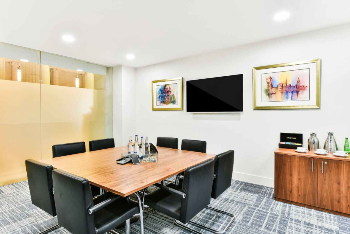 41 LOTHBURY London EC2R 7HG