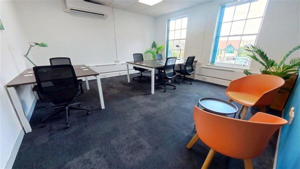 Serviced offices in Brentford