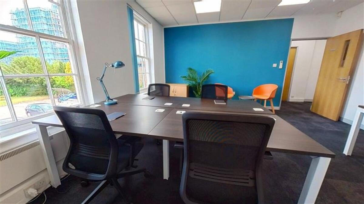 Serviced offices in Brentford