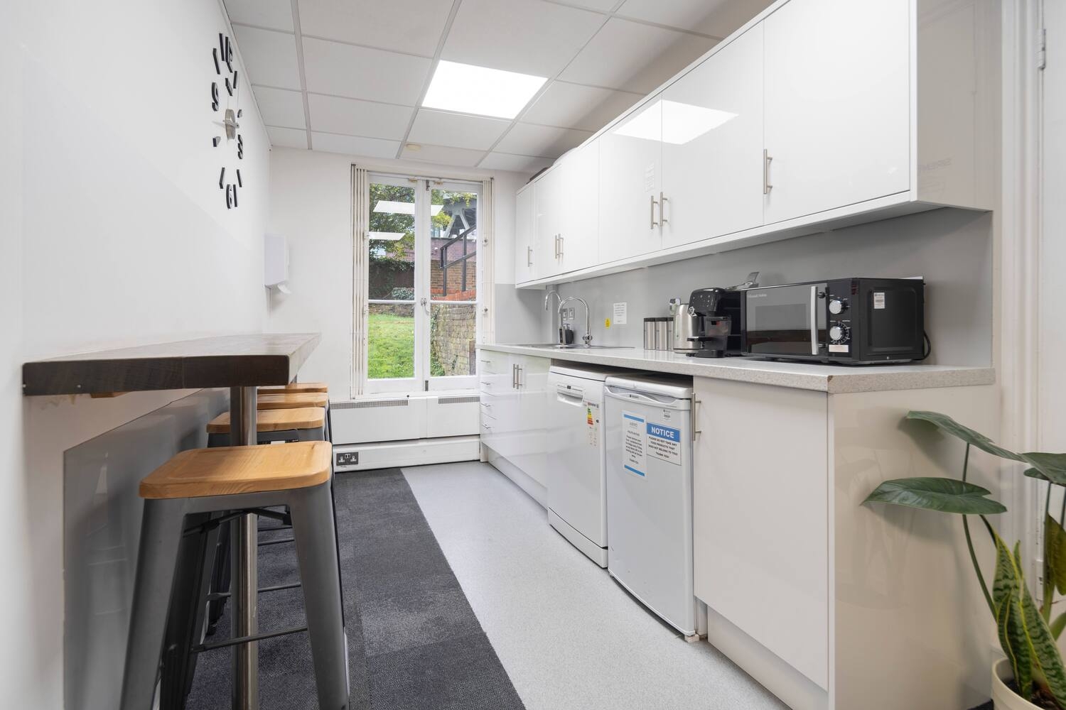 Serviced offices in Brentford