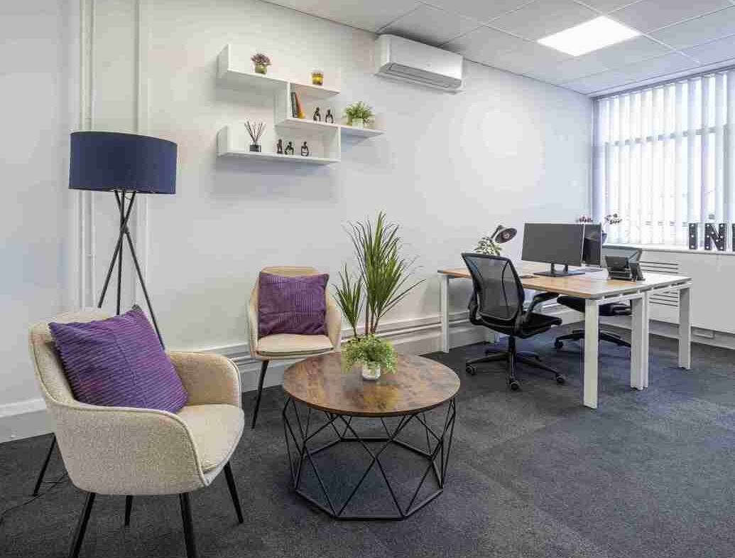 Modern offices in Boston Manor