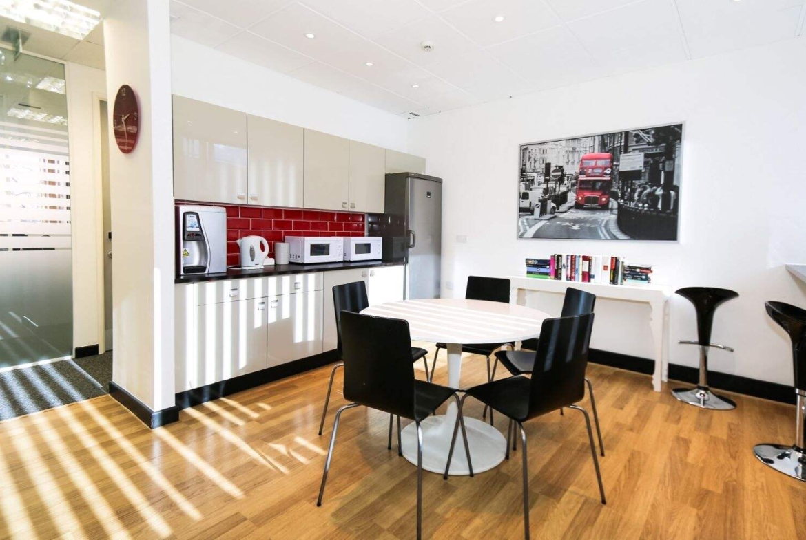 Offices on Vauxhall Bridge Road, SW1V