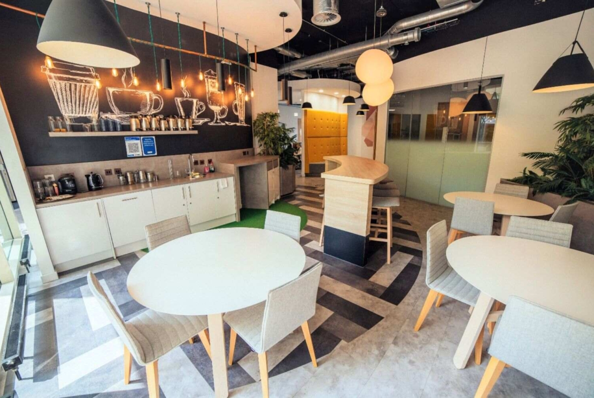 Flexible office space in central Swindon