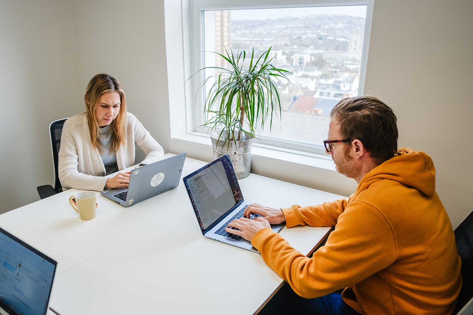 Fully furnished office space available in Brighton