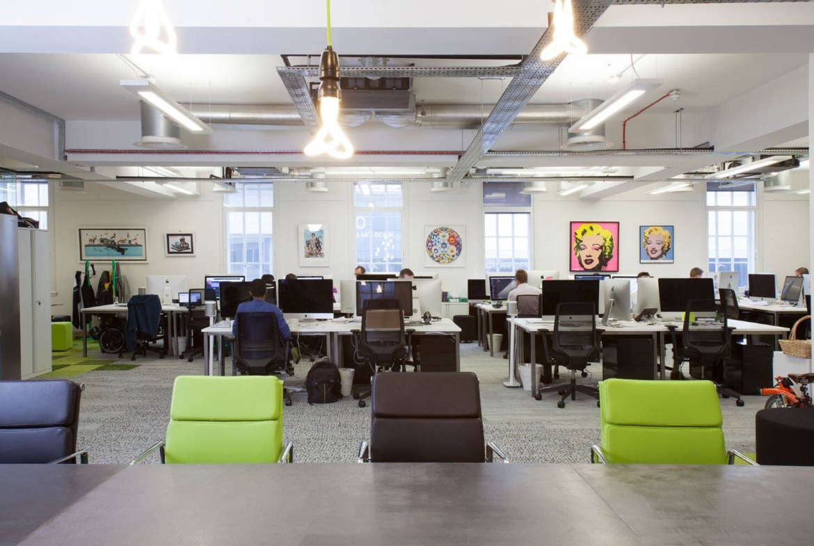 Offices to let on High Holborn