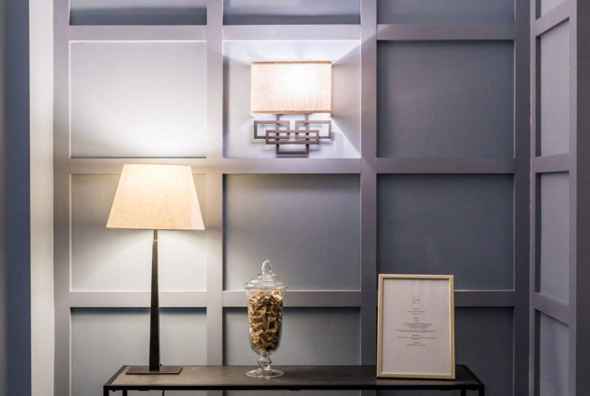 Offices to let on Grosvenor Street