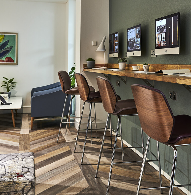 Offices to let on Berkeley Street, W1J