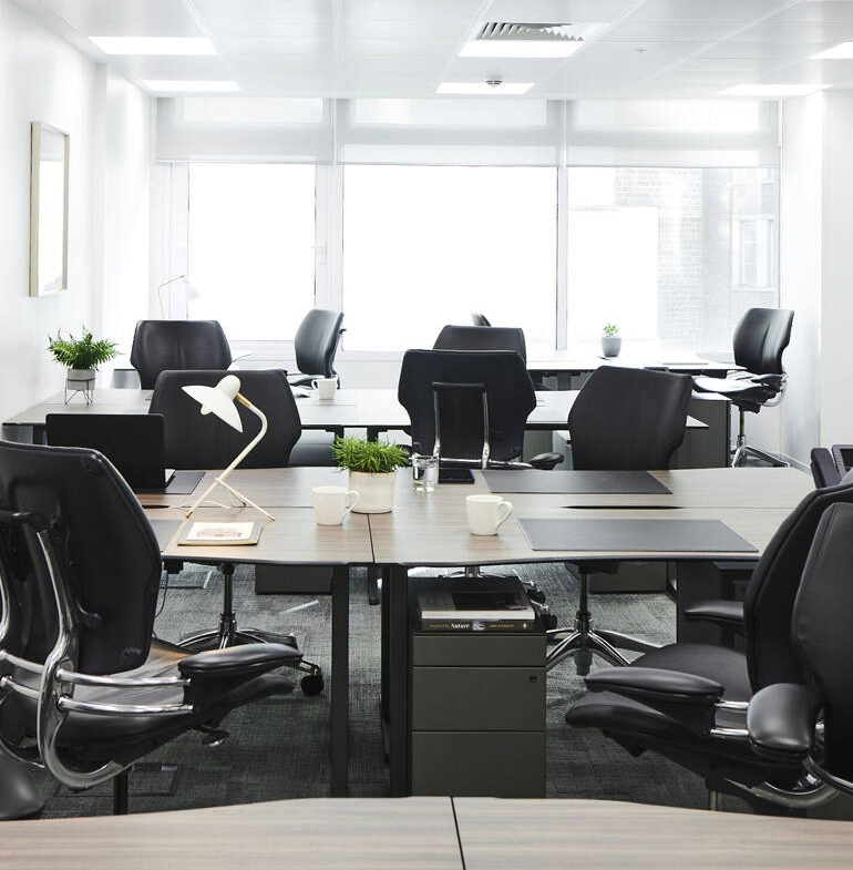 Office to let on High Holborn WC1V