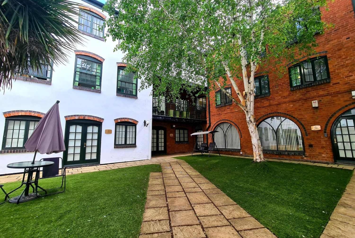 Office to let Moseley Street, Birmingham B12