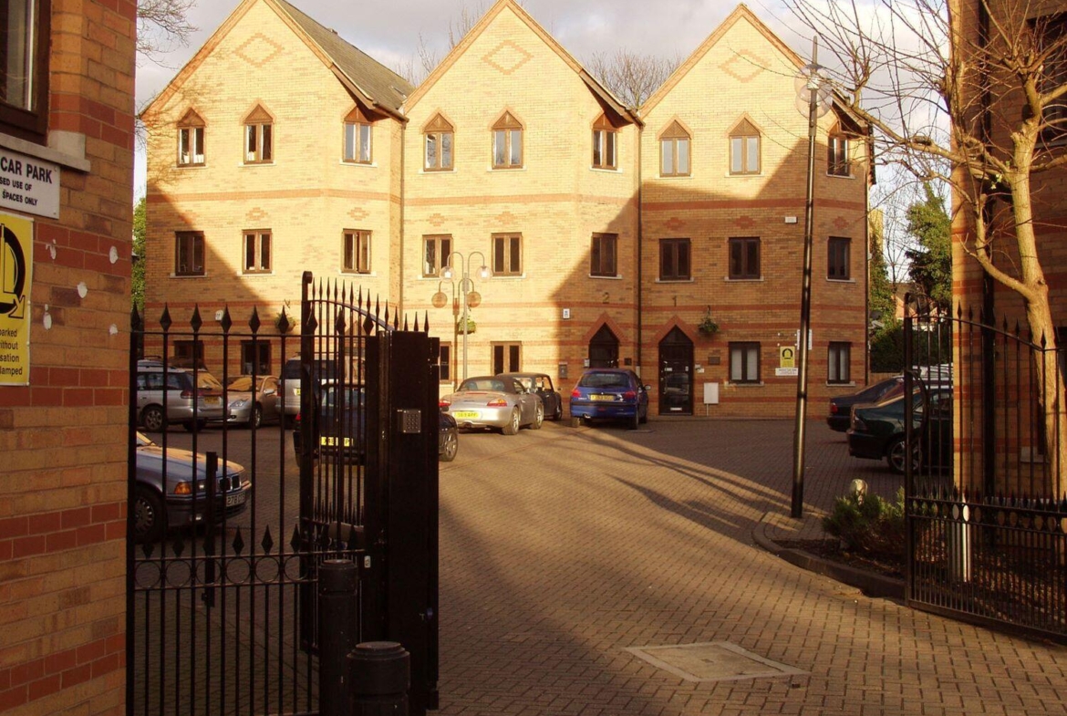 Office with parking on Mulgrave Road