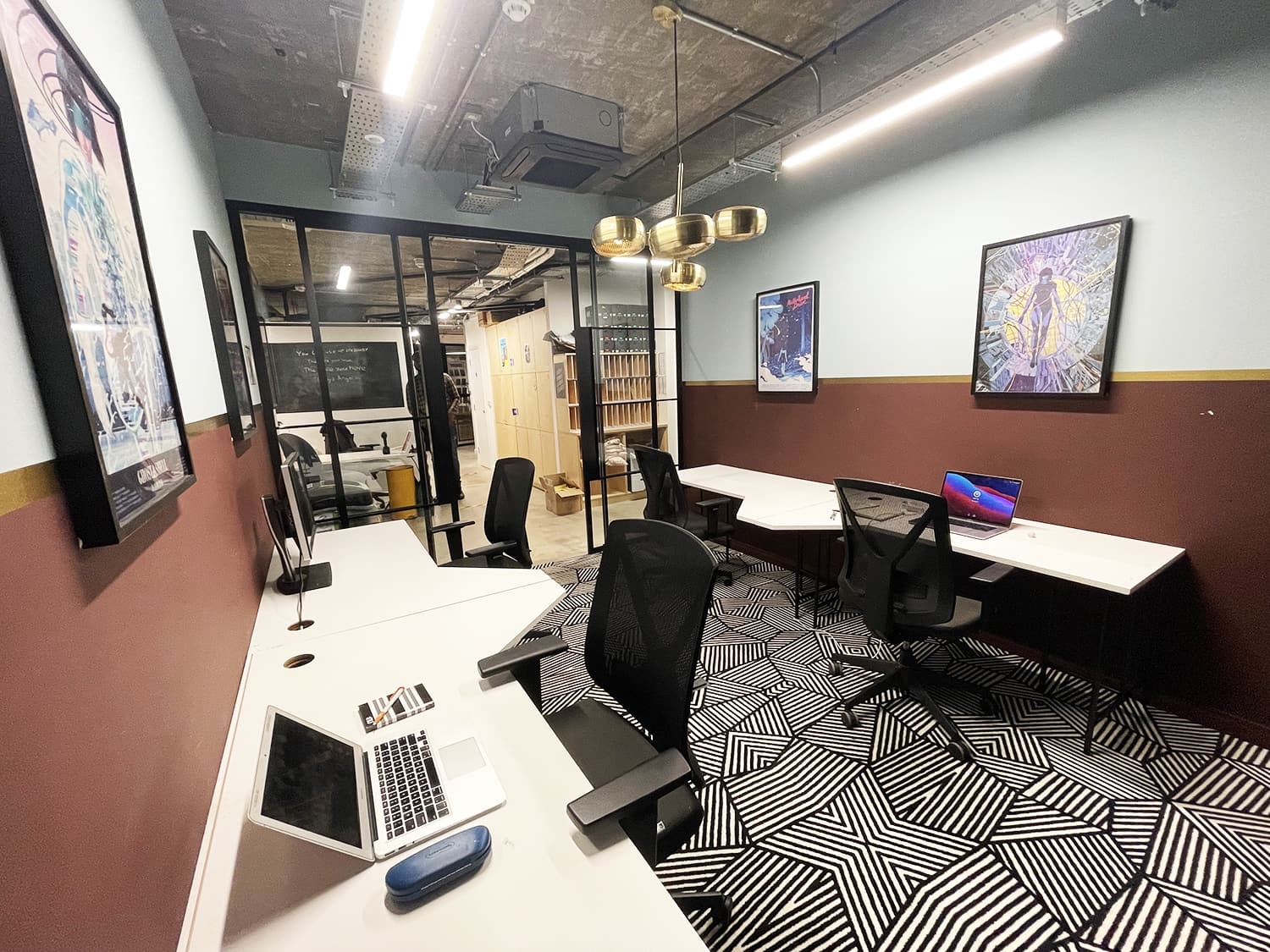4 Private offices & Coworking in Leyton