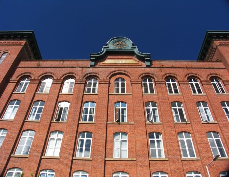 Houldsworth Mill Office Hunt Book a viewing Stockport Office to let