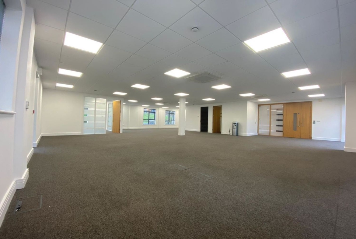 Offices at Vantage Court