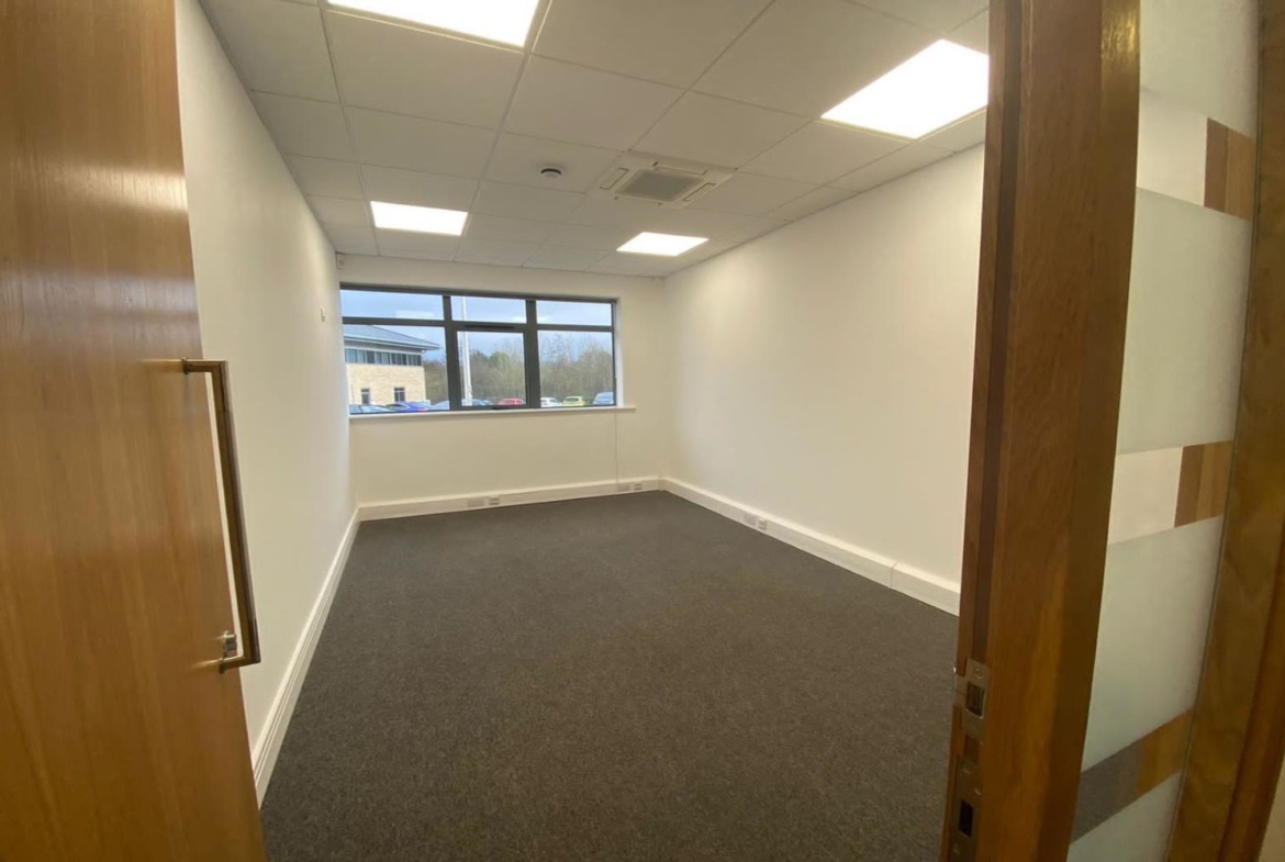 Offices at Vantage Court