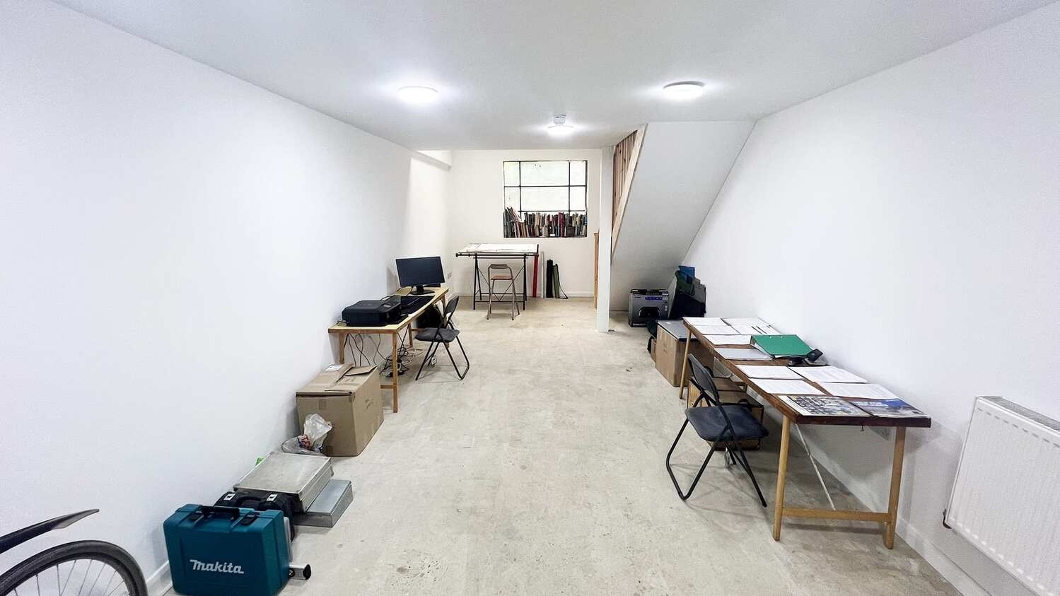 Workspaces in Enfield