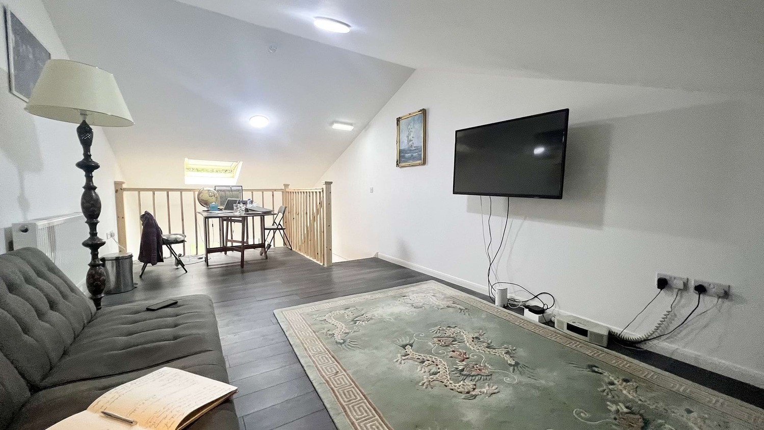 Workspaces in Enfield