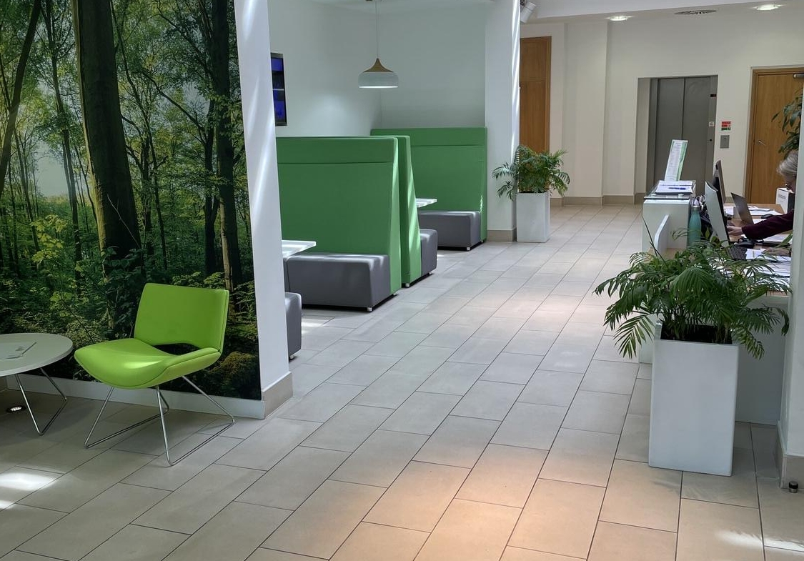 MODERN OFFICES in Bracknell