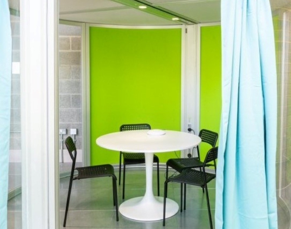 Co-working desks next to Barking station