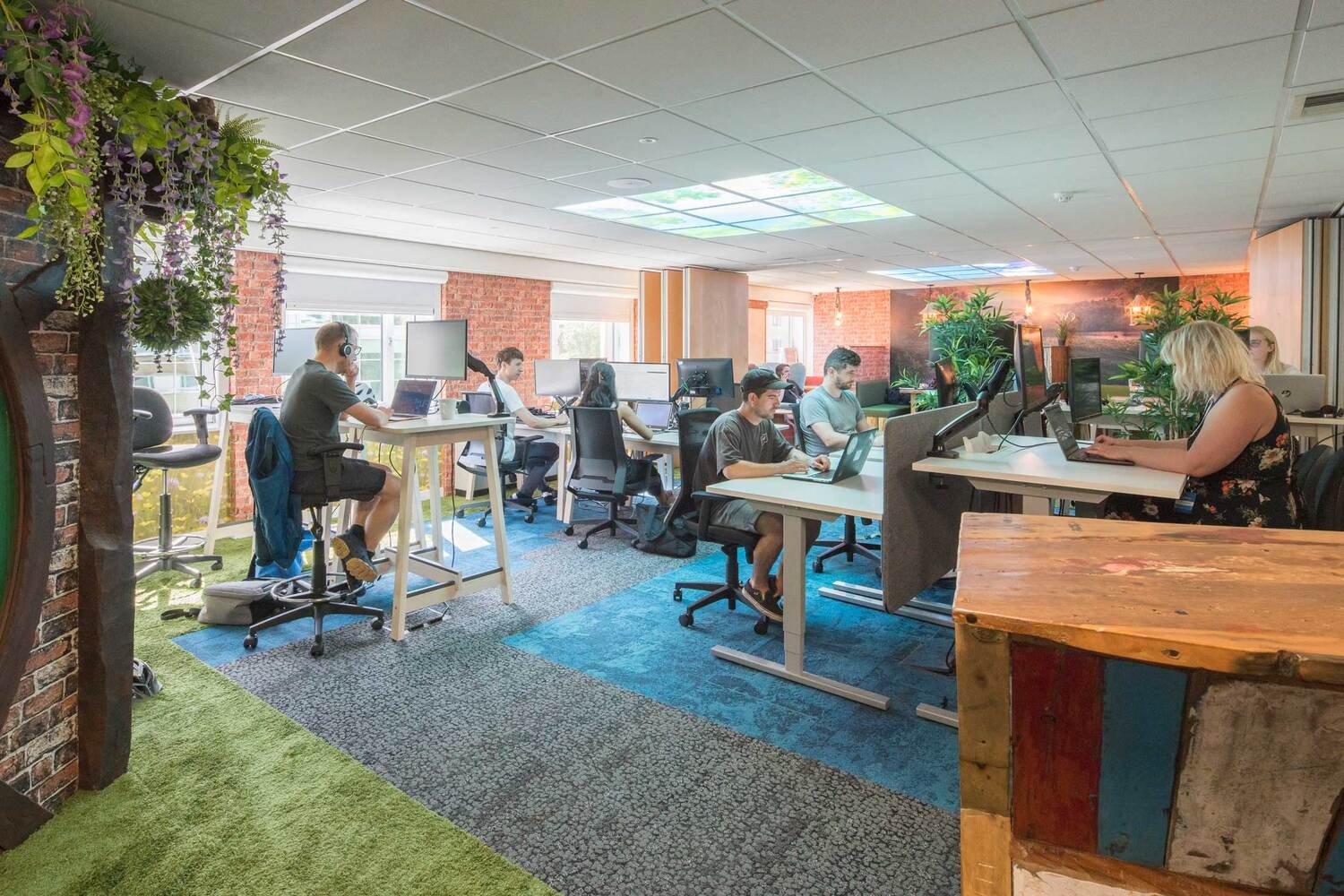 A flexible work space to rent in heart of Bristol