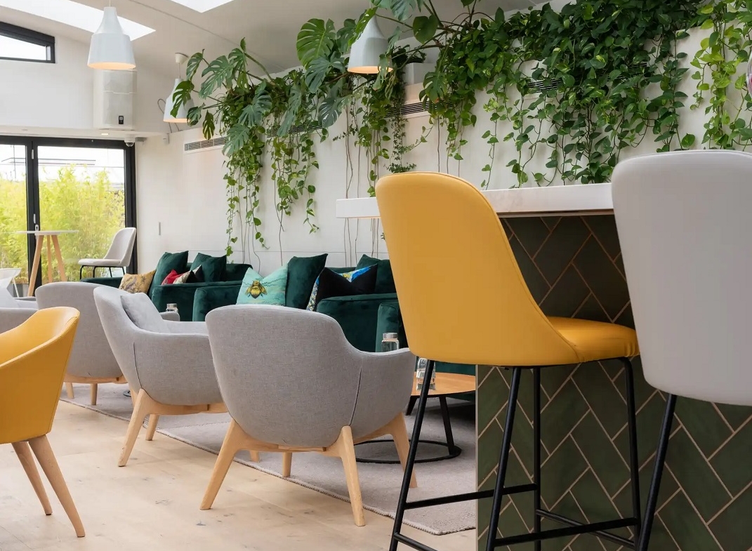 Office to let in Clerkenwell, Dallington Street