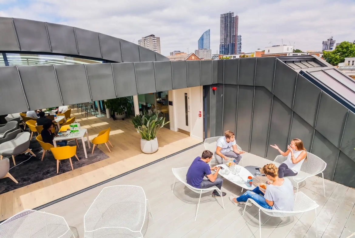 Office to let in Clerkenwell, Dallington Street