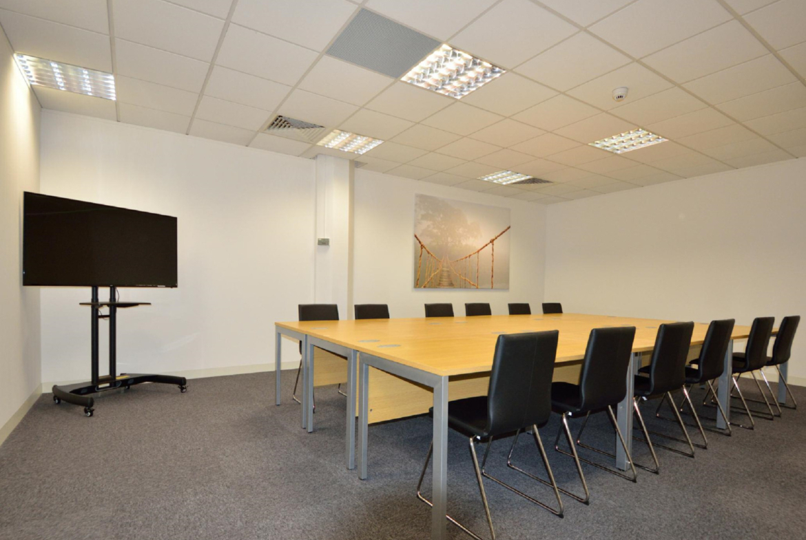 Serviced Offices and Co-Working Business Centre,Swindon