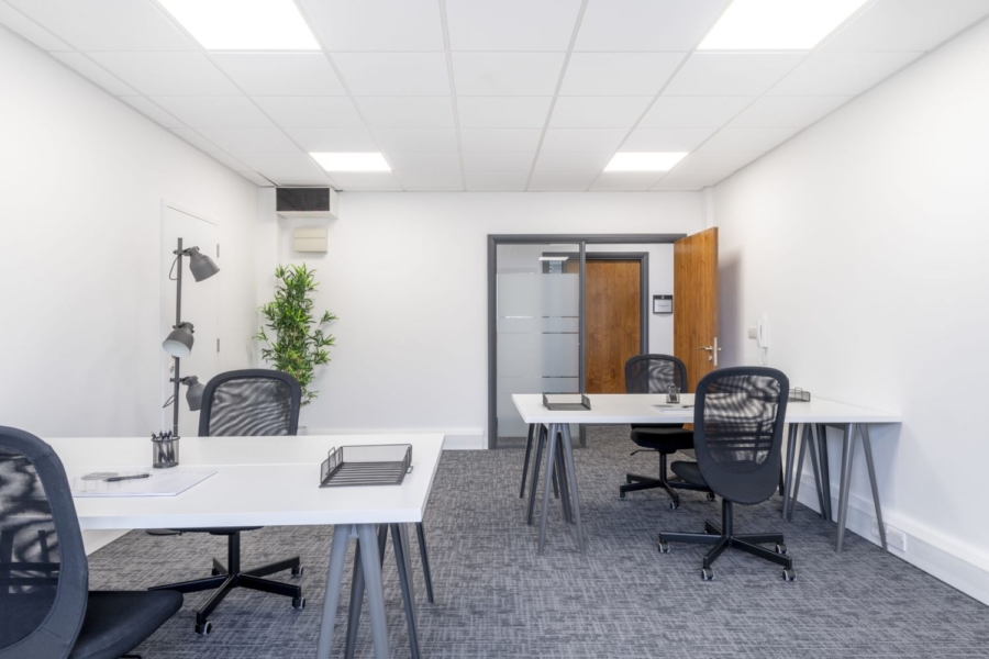 Modern & Contemporary Offices in Leamington Spa