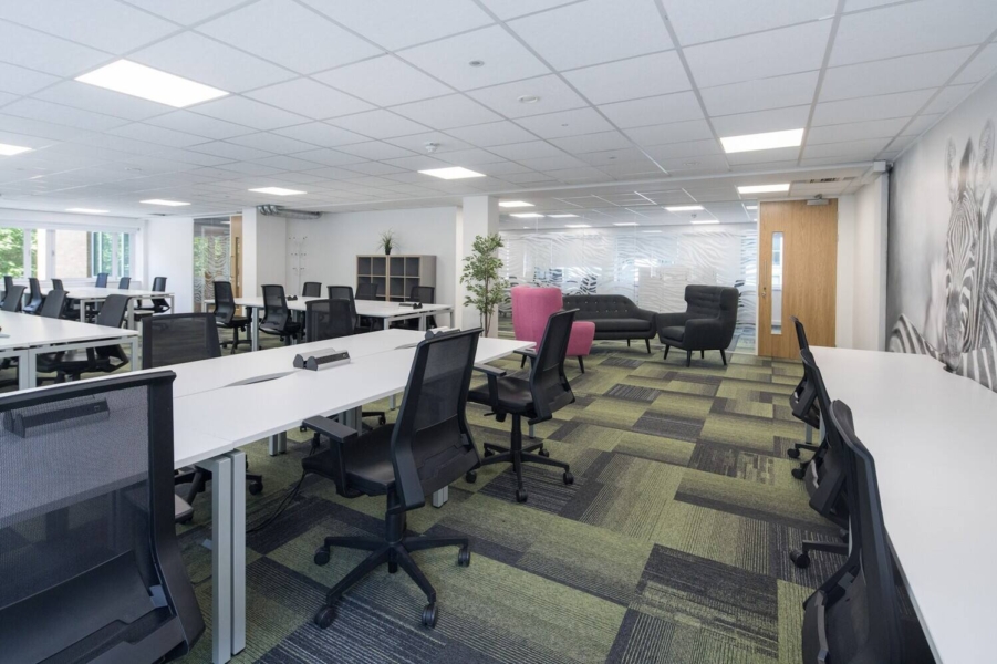 A flexible work space to rent in heart of Bristol