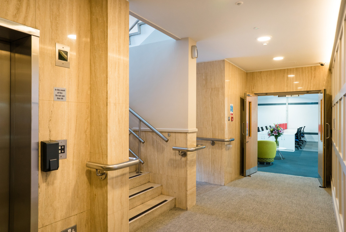 Modern office space to let in Belfast City Centre